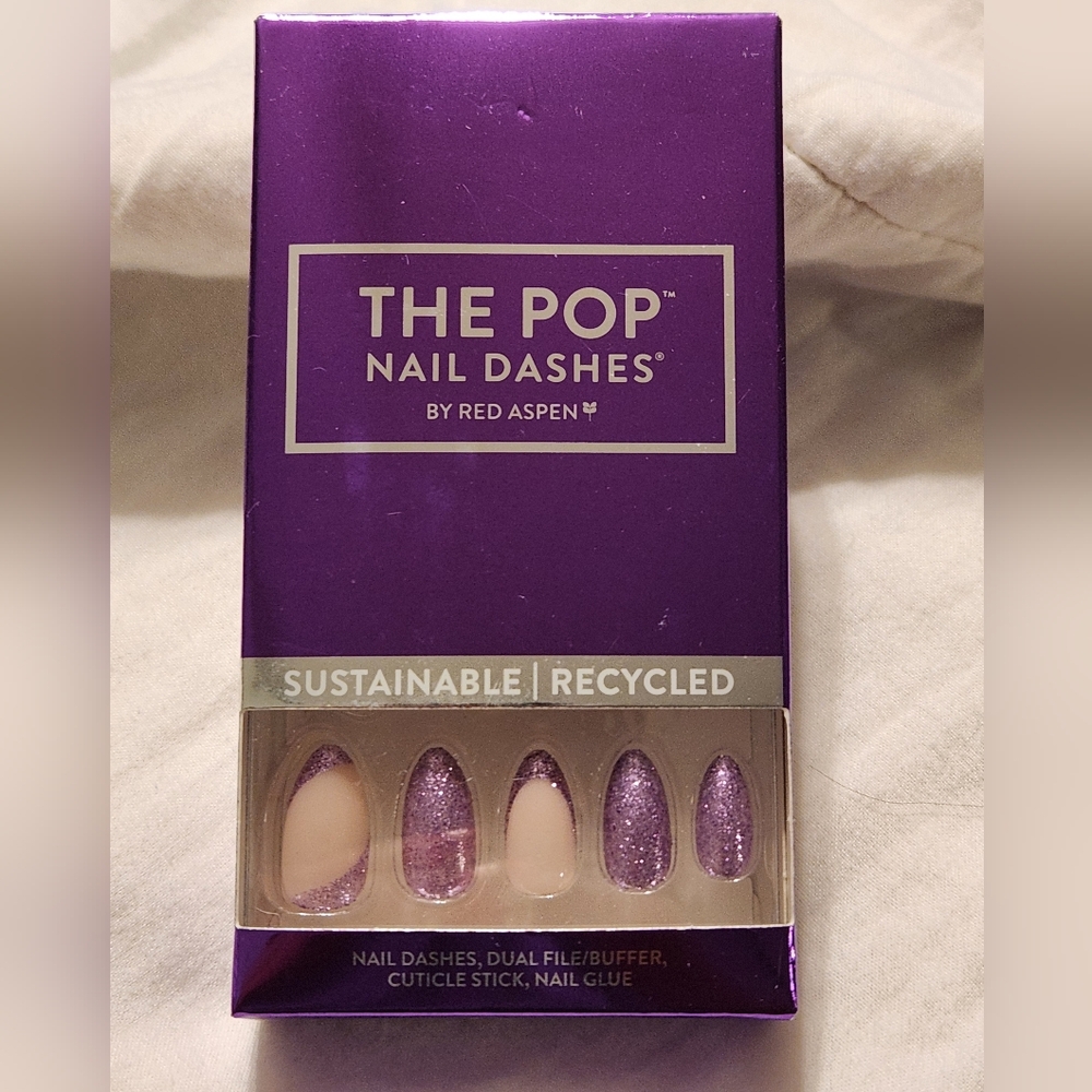 Dashes by Red Aspen Nails